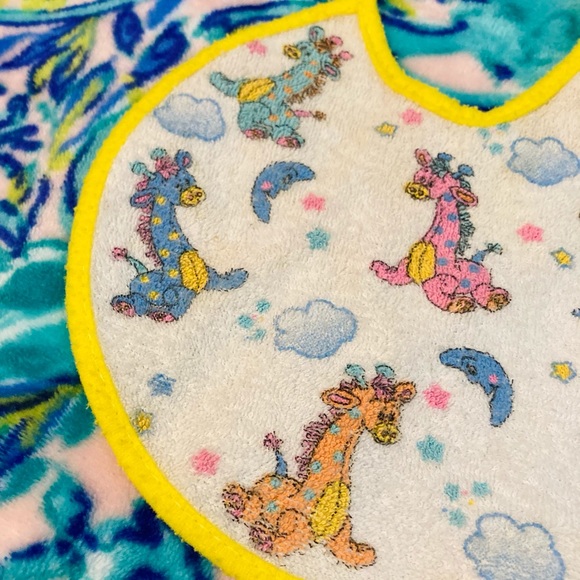 💖90s Retro Giraffes Bib 🦒💜💖 - Picture 5 of 14